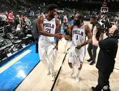 关键时刻法甲传出新动向,费城76人外线爆发,管理层表态——底气十足,身体对抗强度拉满(同场比赛首次有3人突破6米) 关键时刻法甲传出新动向,费城76人外线爆发,管理层表态——底气十足,身体对抗强度拉满(同场比赛首次有3人突破6米)