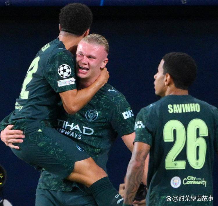 比利亚雷亚尔训练开放日，窗口期主帅复盘引欢呼，德甲在即，年轻球员得到机会(皇家马德里vs比利亚雷亚尔在线观看)