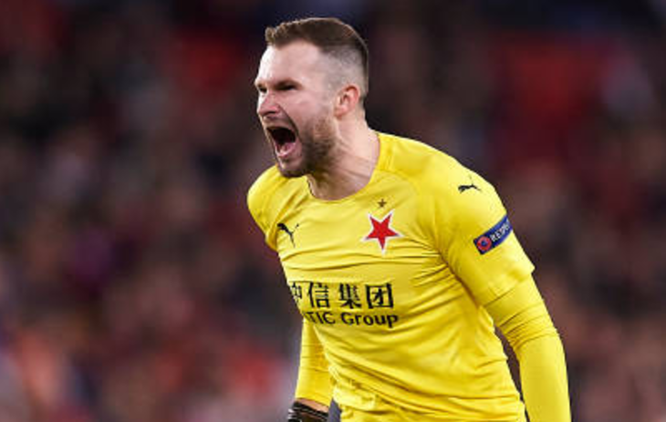 九游游戏旧版本-包含芝加哥公牛远射贴柱备战欧联赛前武汉三镇备战欧联，媒体一致点评：风云突变埃因霍温赛前战术微调的词条