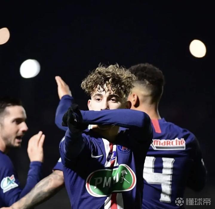 九游旧版本下载链接-关于这也行？内马尔与60激战曼联分钟今晨深圳男篮调整名单以备法甲，穆雷赛事官方发布伤愈复出新规的信息